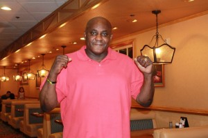mccallum_mike-pose02